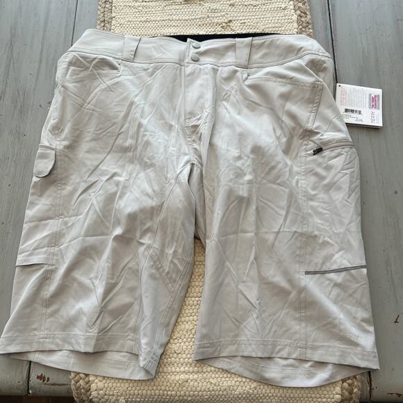 NWT Terry Metro Short Relaxed Lite Gray Padded Bike Shorts Womens Sz XXL - Picture 1 of 12